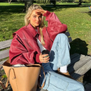 Cleo - Elegant Jakke Med Kontrastsyninger