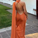 Claudine - Elegant rygløs off-shoulder kjole med
