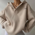 Delilah oversized hættetrøje med V-hals