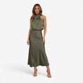 Kvindekjole med Off Shoulder og Langt Design