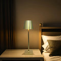 AuraLite - Genopladelig USB-lampe med smart touch-kontrol