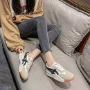 Isla letvægts sneakers med slidstærk sål og rund tå design