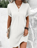 Nia - Komfortabel V-hals kjole i åndbart stof