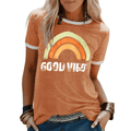 Lily - Kortærmet T-shirt med regnbue- og gode