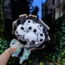 CozyBloom - Jack Skellington Plush Bouquet med Dekorative Rosen