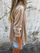 Riley – Oversized skjorte med knaplukning & brystlomme