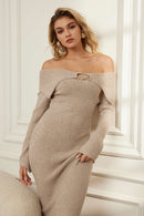 Joly chic lang kjole med off-shoulder-motiv, lange ærmer og