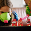 FrogFlip-kortspil med flip-maske og pop-out-tungekaster og