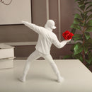BloomThrower - Moderne blomsterkasterstatue til