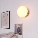 EchoLume - Væglampe med minimalistisk design og blødt varmt