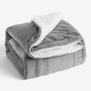 SherpaHaven – Tofarvet Sherpatæppe med Blød Sherpafleece