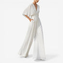 Daisy – Løs kortærmet jumpsuit med V-hals