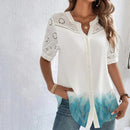 Ava - Bluse med blomsterprint og knaplukning foran